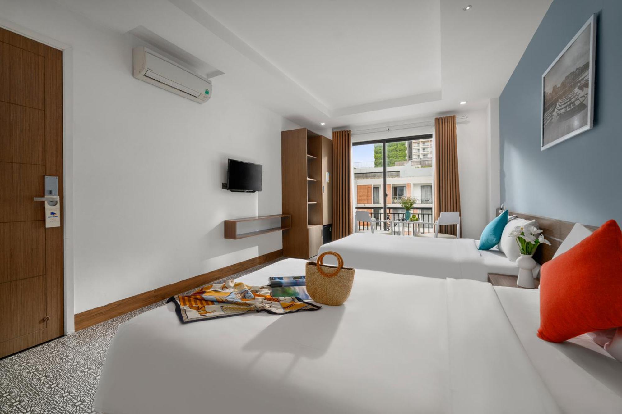 Domi Danang Beach Hotel Bagian luar foto