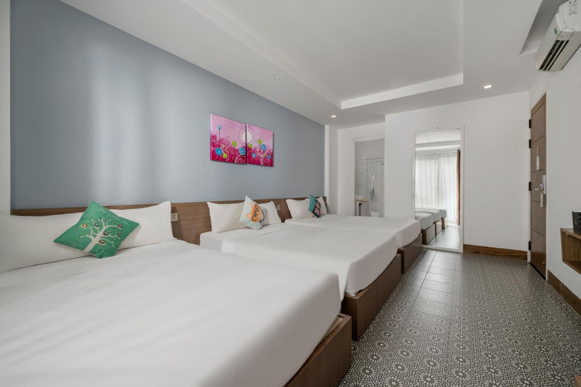 Domi Danang Beach Hotel Bagian luar foto